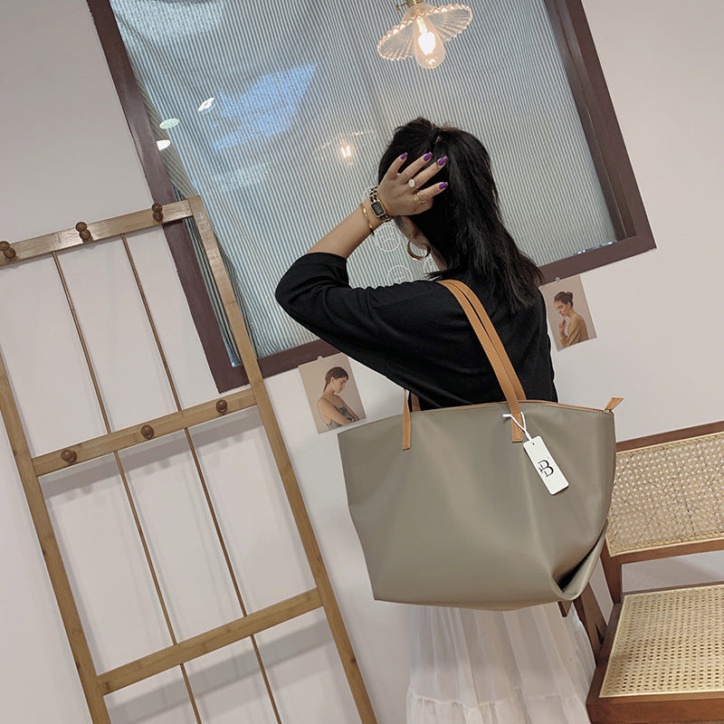 Large Capacity Oxford Cloth Handbag Shoulder Bag