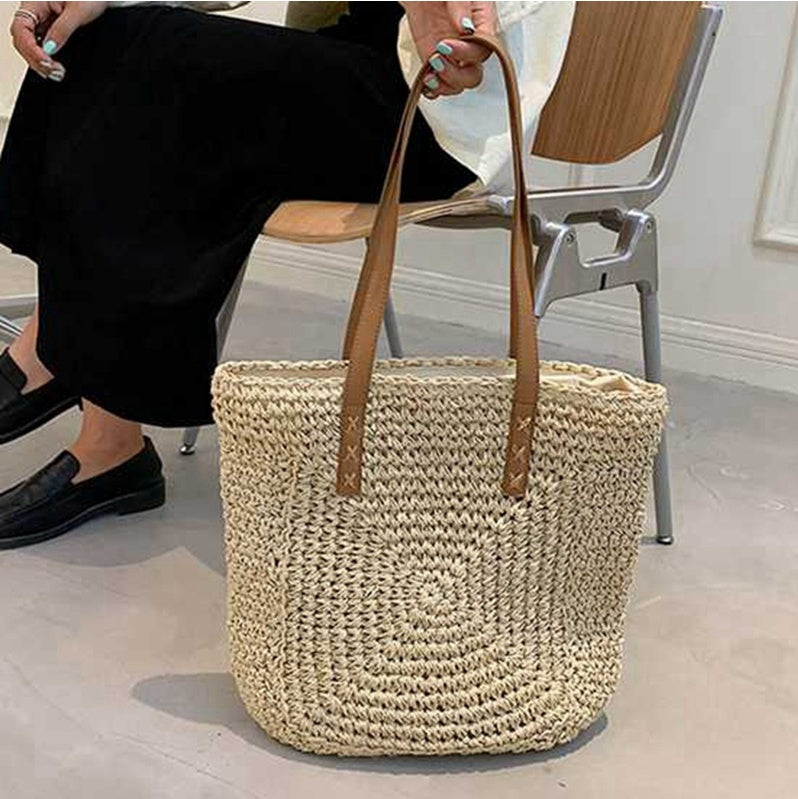 Large Capacity Straw Beach Shoulder Bag